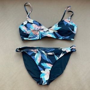 Roxy Bikini Swimsuit